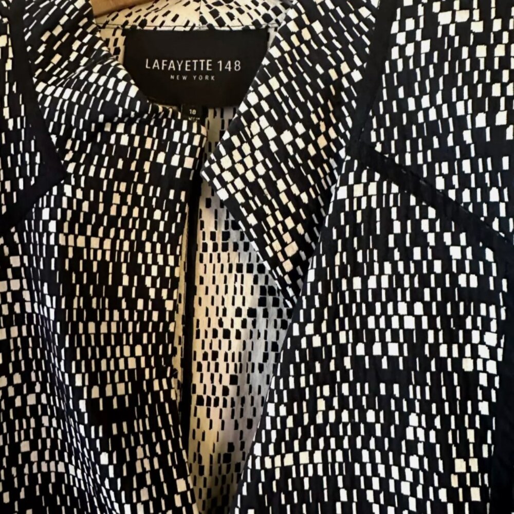 AMAZING LIMITED EDITION LAFAYETTE 148 WOVEN JACKET - Picture 3 of 3